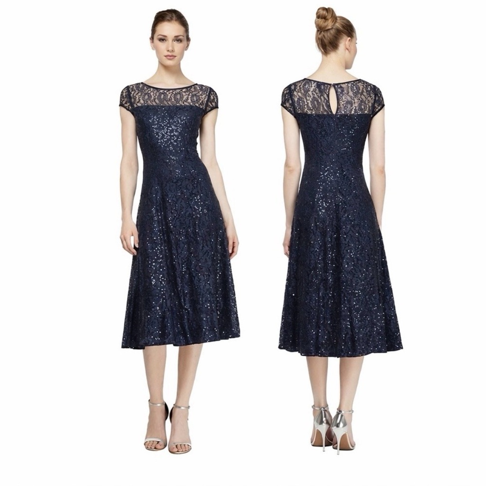 SLNY Navy Blue Lace Sequin Dress Women’s Size 10 Short Sleeve Formal Evening NEW